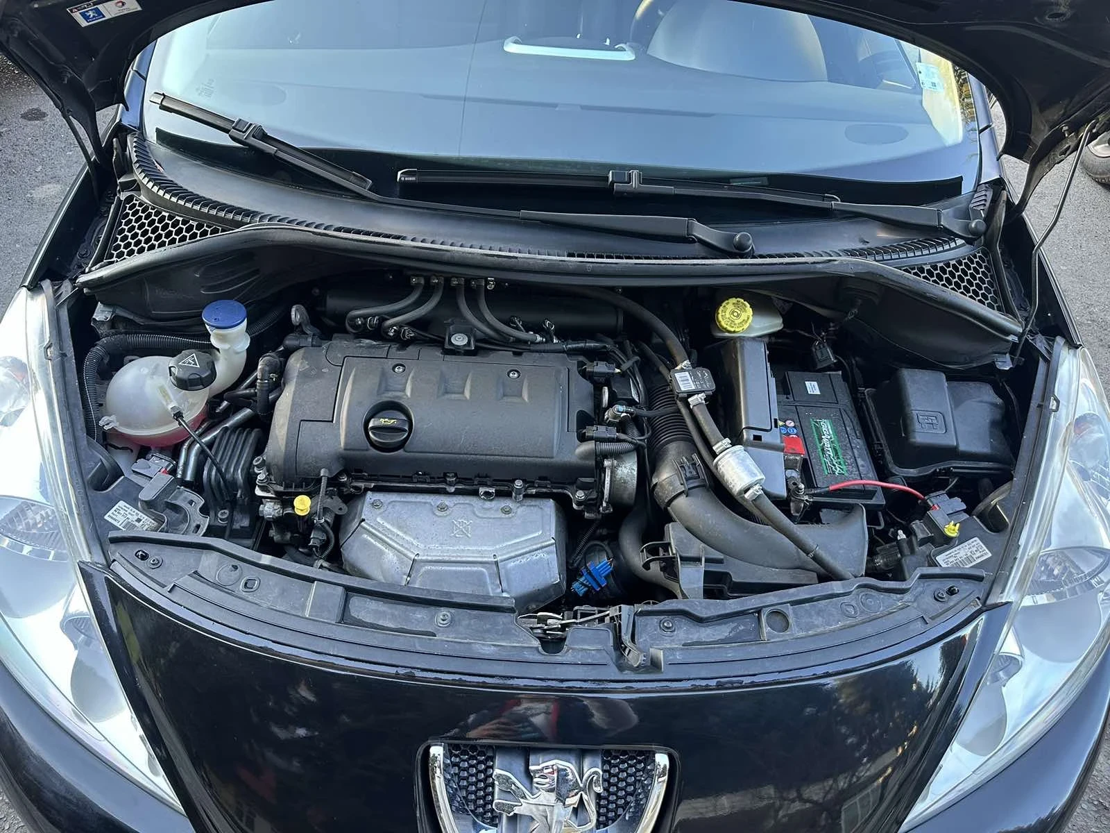 Peugeot 207 Facelift , снимка 8 - Автомобили и джипове - 55161669
