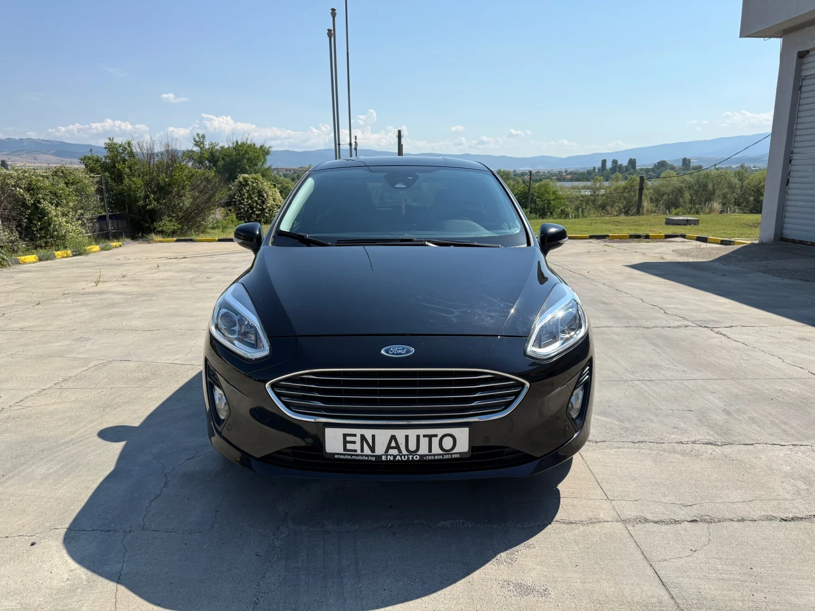Ford Fiesta 1.5TDCi * TITANIUM * COC * KTEO * SERVICE BOOK, снимка 3 - Автомобили и джипове - 55199405