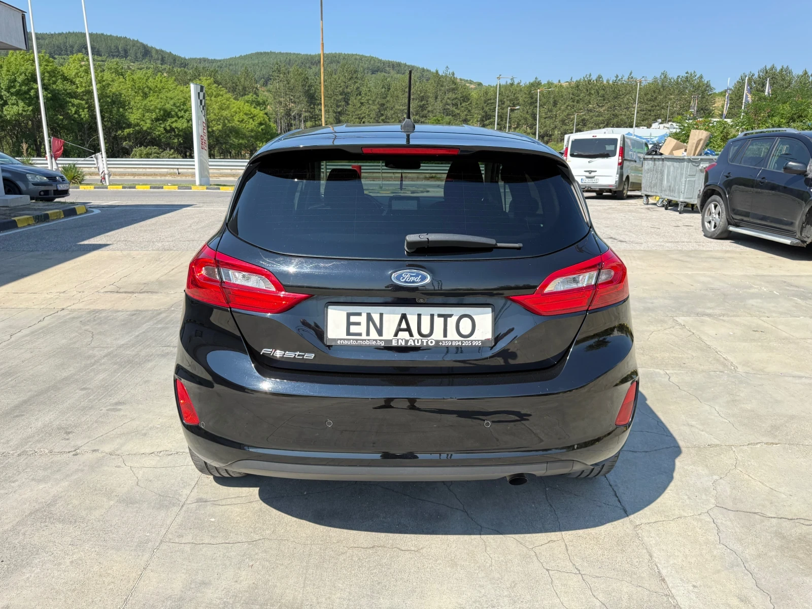Ford Fiesta 1.5TDCi * TITANIUM * COC * KTEO * SERVICE BOOK, снимка 6 - Автомобили и джипове - 55199405