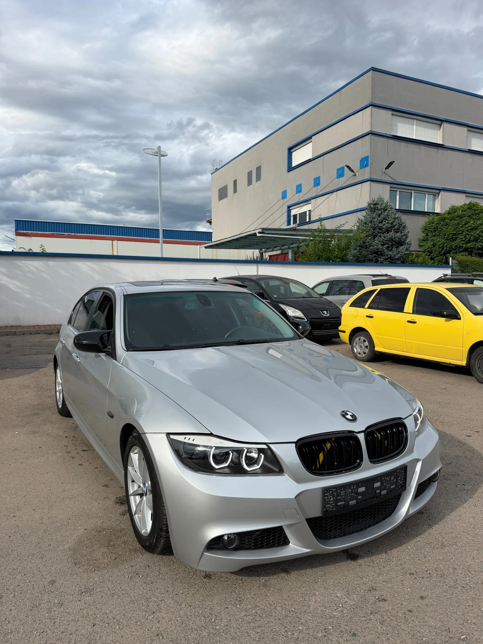 BMW 320 TUNING/KLIMA/TOP/E90, снимка 2 - Автомобили и джипове - 55410241