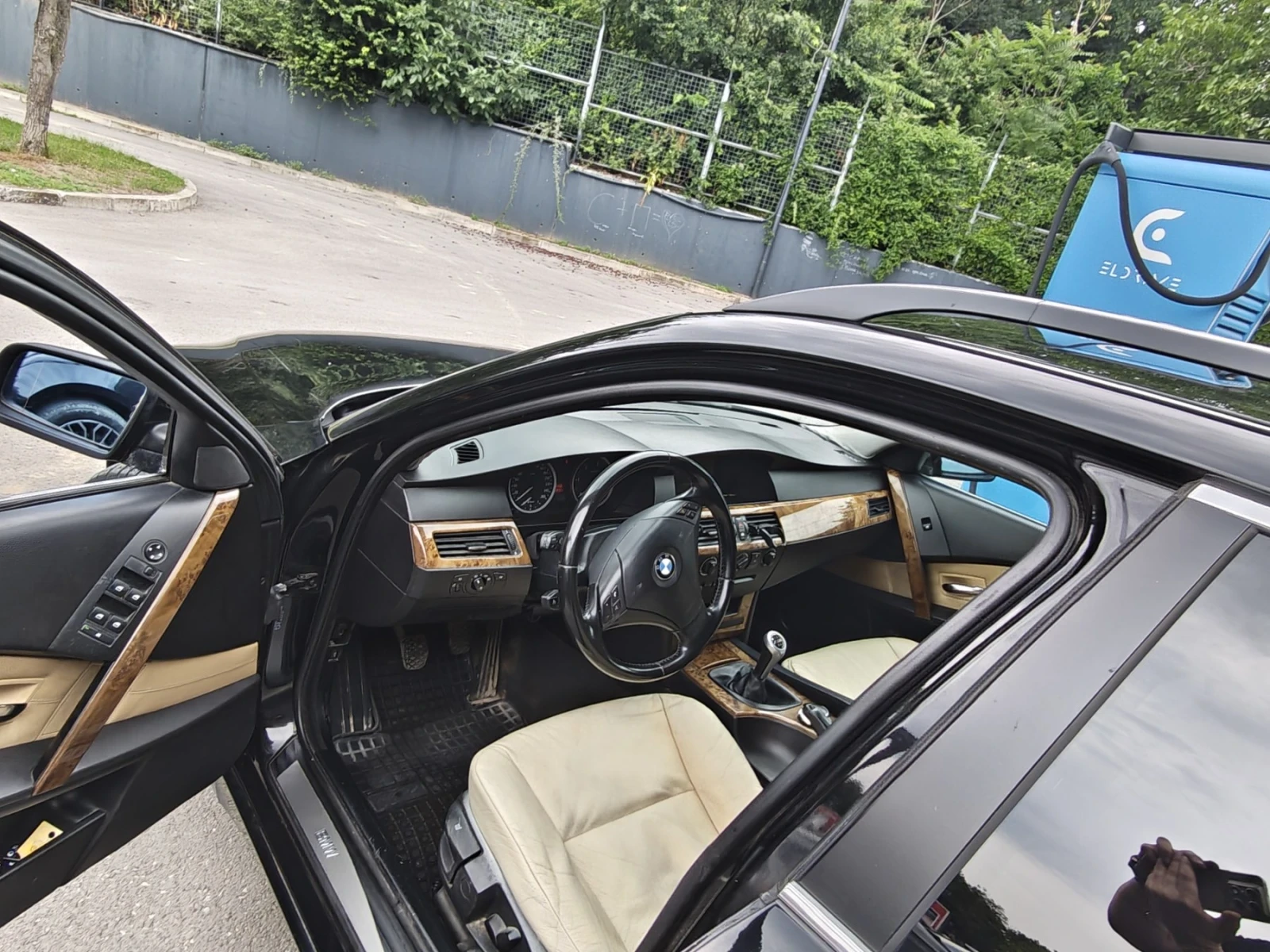 BMW 525, снимка 5 - Автомобили и джипове - 55541792