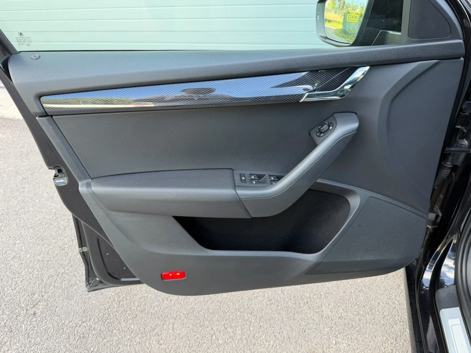 Skoda Octavia 2.0WRS NAVI KLIMATRONIK EVRO 6B, снимка 12 - Автомобили и джипове - 55448579
