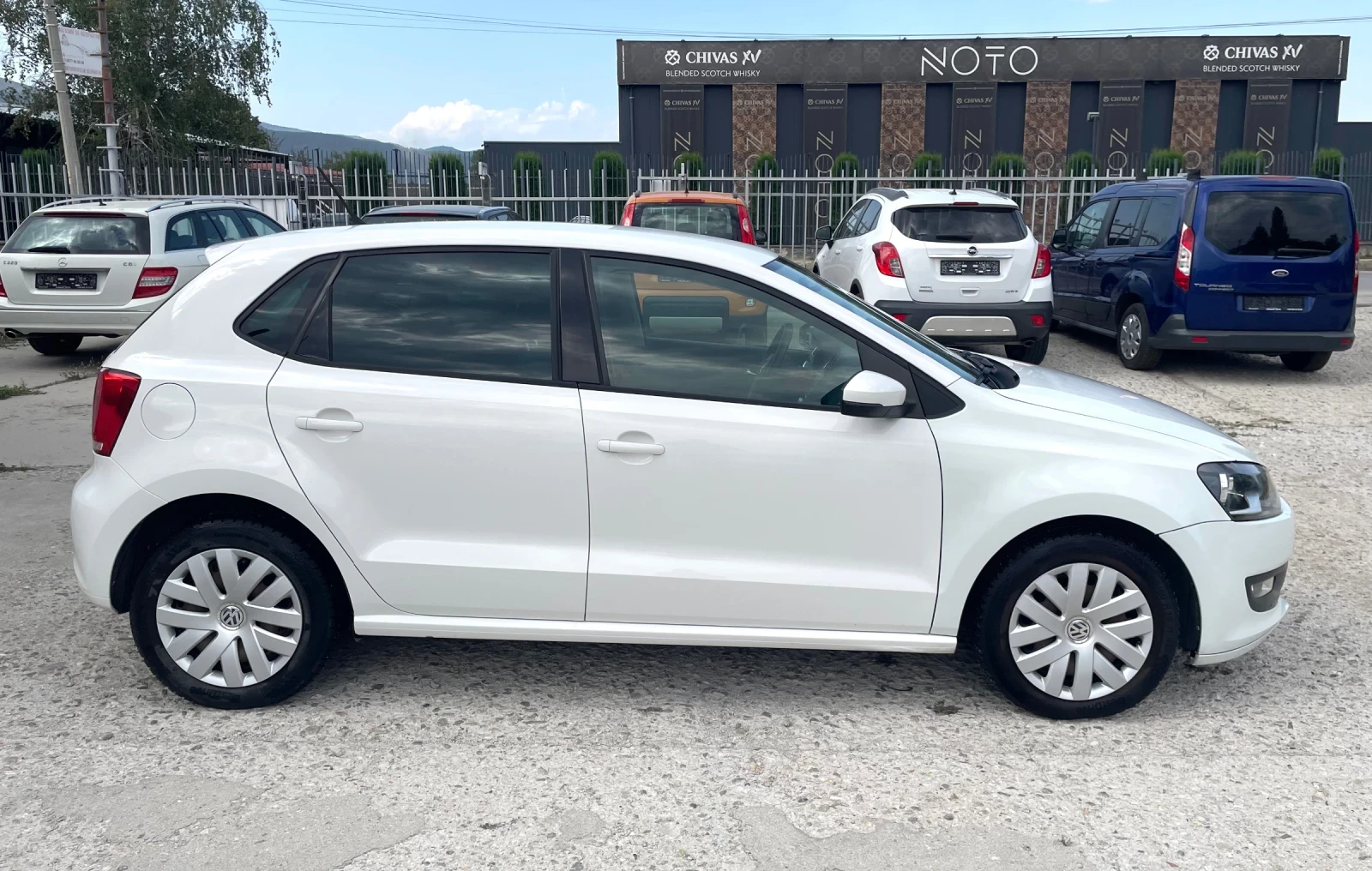 VW Polo 1.4i 85hp, Bifuel GAZ!!!, снимка 4 - Автомобили и джипове - 55902831