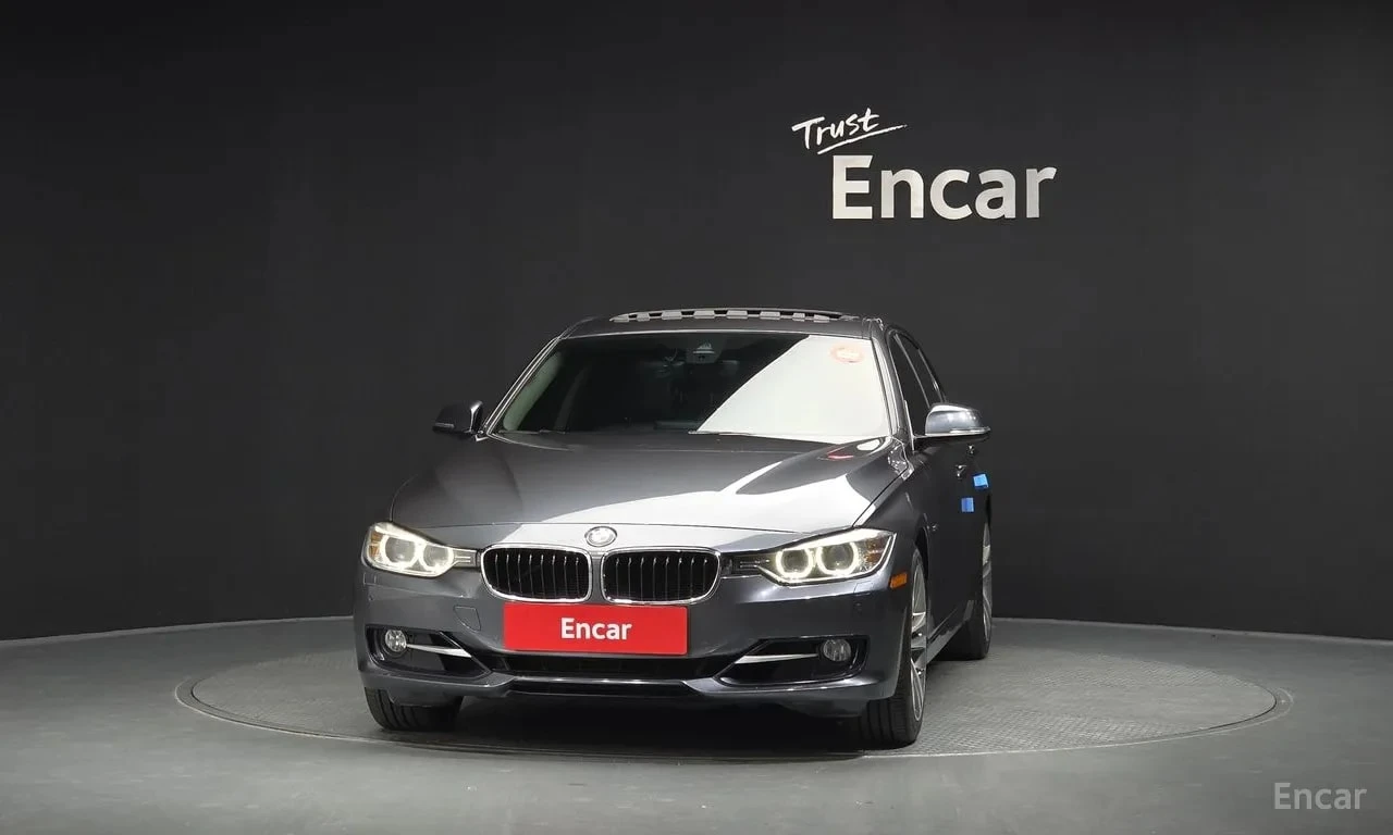 BMW 325 d Sport| HUD| PANO| ПАМЕТ| АМБИЕНТ| 2 КЛЮЧА, снимка 3 - Автомобили и джипове - 56105287