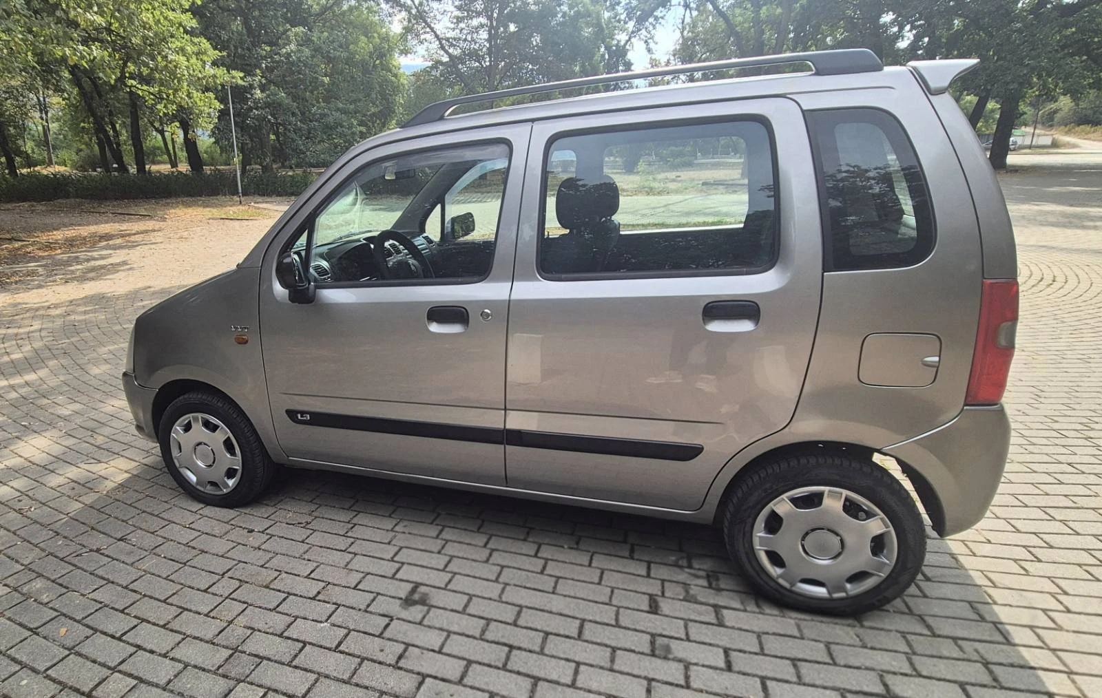 Suzuki Wagon r, снимка 5 - Автомобили и джипове - 56243854