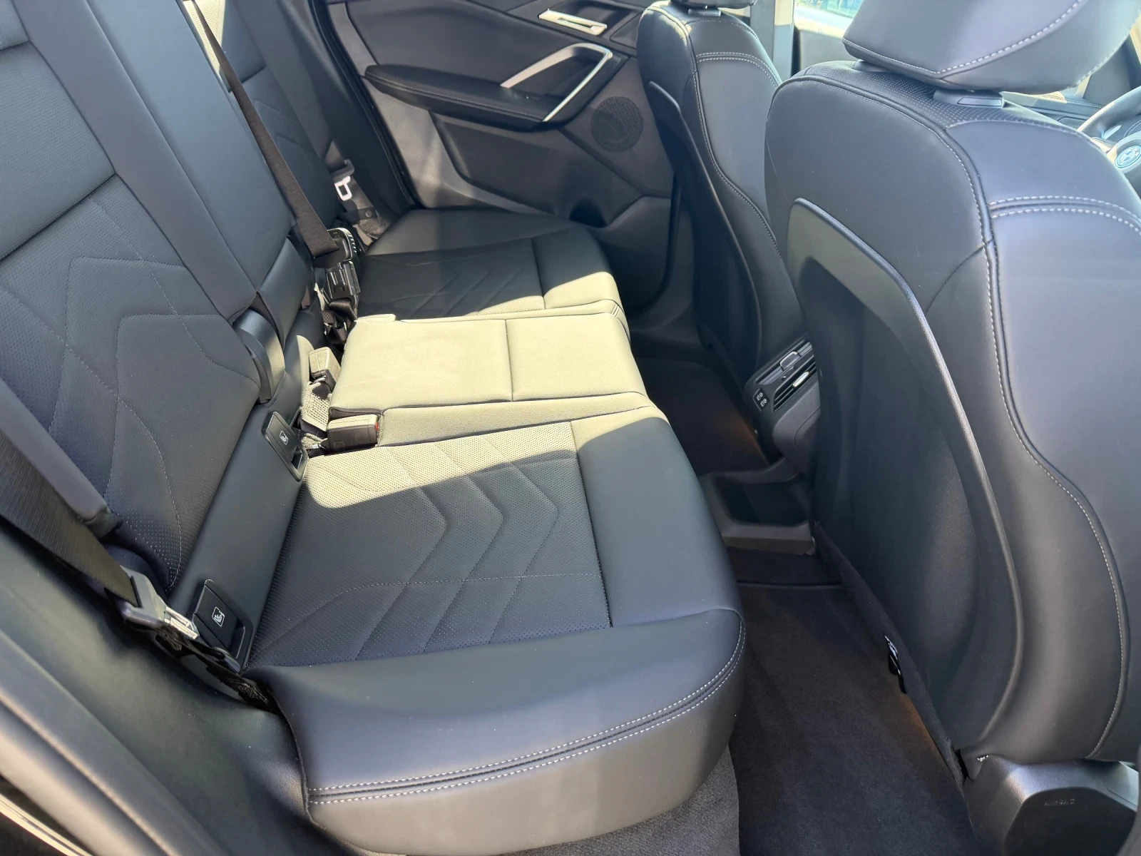 BMW iX1 eDrive20| �������� !!!| xLINE| LED | Mobile.bg � ����������� 14