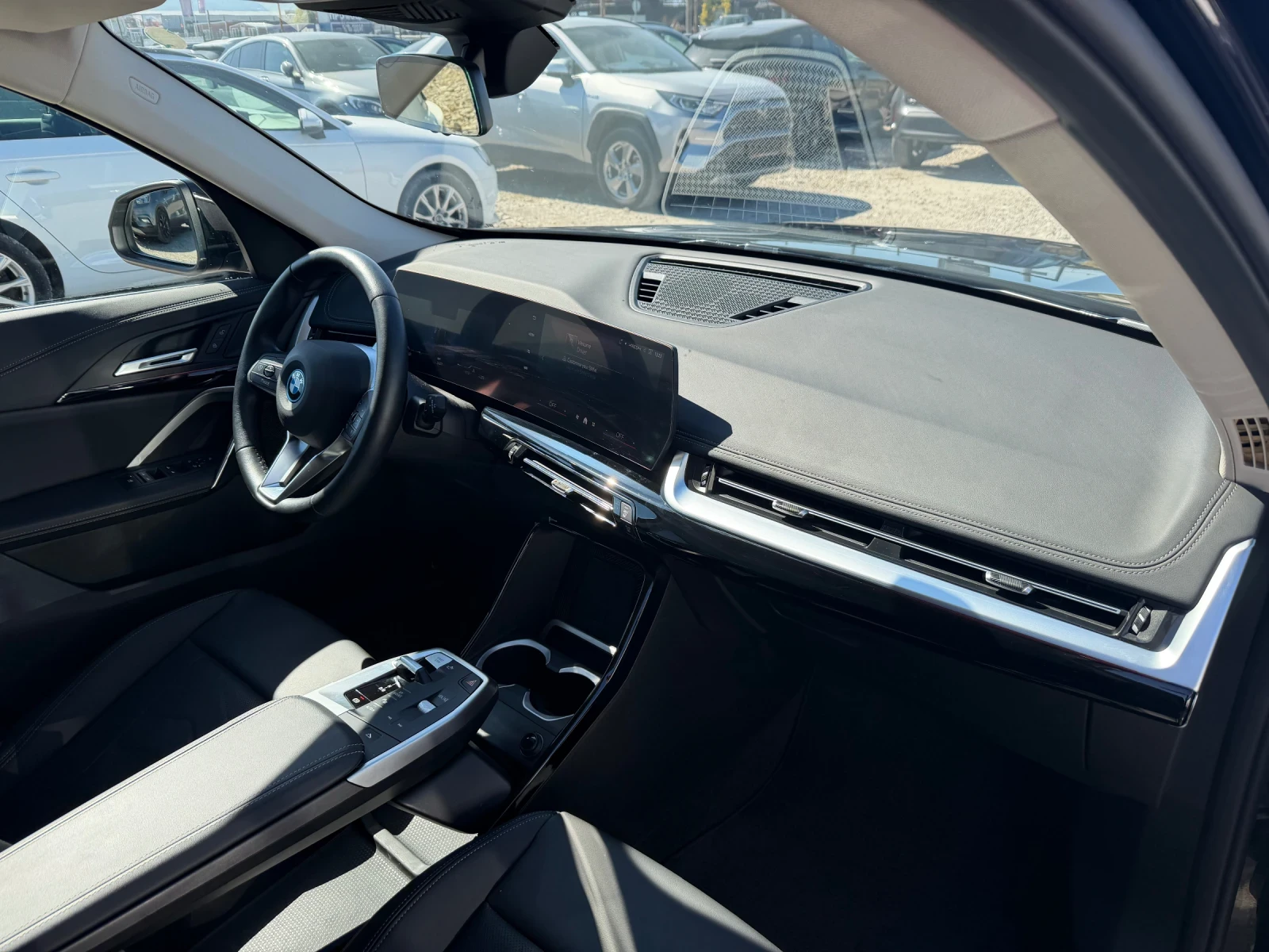 BMW iX1 eDrive20| �������� !!!| xLINE| LED | Mobile.bg � ����������� 13