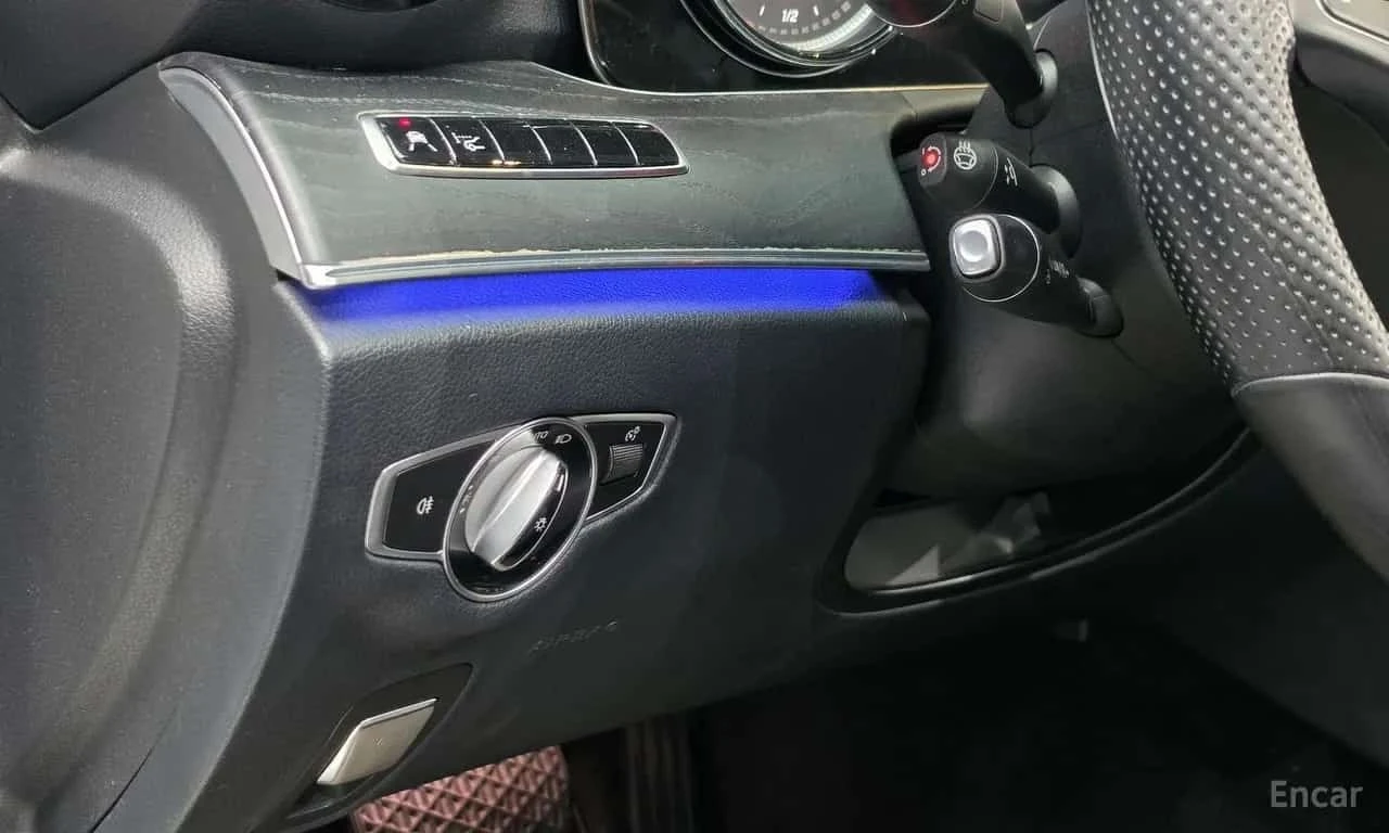 Mercedes-Benz E 220 d * BURMSTER* HEAD-UP DISPLAY* �������*  | Mobile.bg � ����������� 16