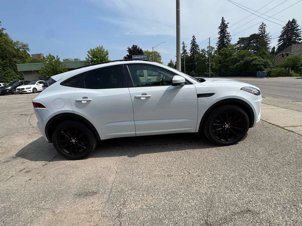 Jaguar E-pace P250 AWD Checkered Flag, снимка 7 - Автомобили и джипове - 56436372