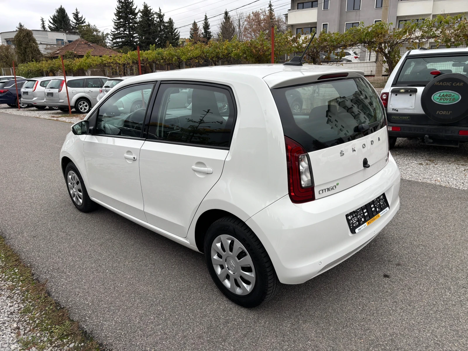 Skoda Citigo e-iV 36.8 kWh, снимка 4 - Автомобили и джипове - 56705365