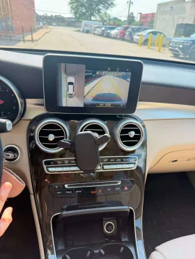 Mercedes-Benz GLC 300 4MATIC * AMG PACK* 360 КАМЕРА* ПАНОРАМА* , снимка 11