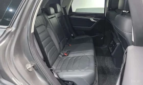 VW Touareg * 3.0 TDI Premium * , снимка 12