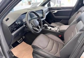 Обява за продажба на VW Touareg 3.0 TDI R-LINE 4MOTION AIR MATRIX BLACK STYLE  ~73 800 EUR - изображение 4