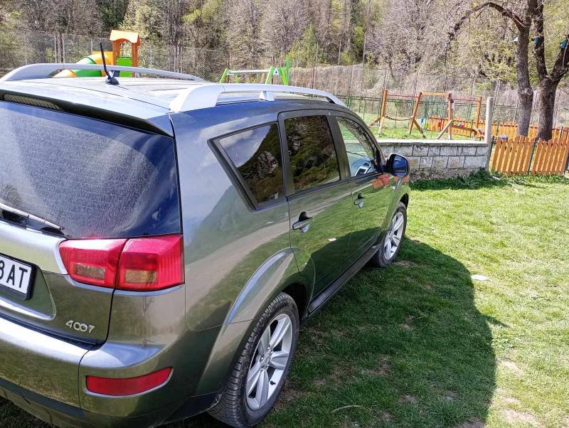 Peugeot 4007 2.2hdiнавигац, снимка 5 - Автомобили и джипове - 52408448