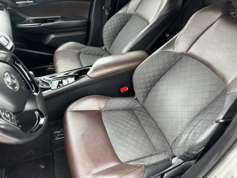 Toyota C-HR 1.8 HYBRID 122kc. , снимка 10 - Автомобили и джипове - 53178873