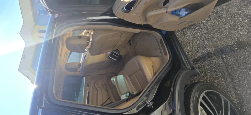 Porsche Cayenne 4.8 Бензин, снимка 11 - Автомобили и джипове - 53193243