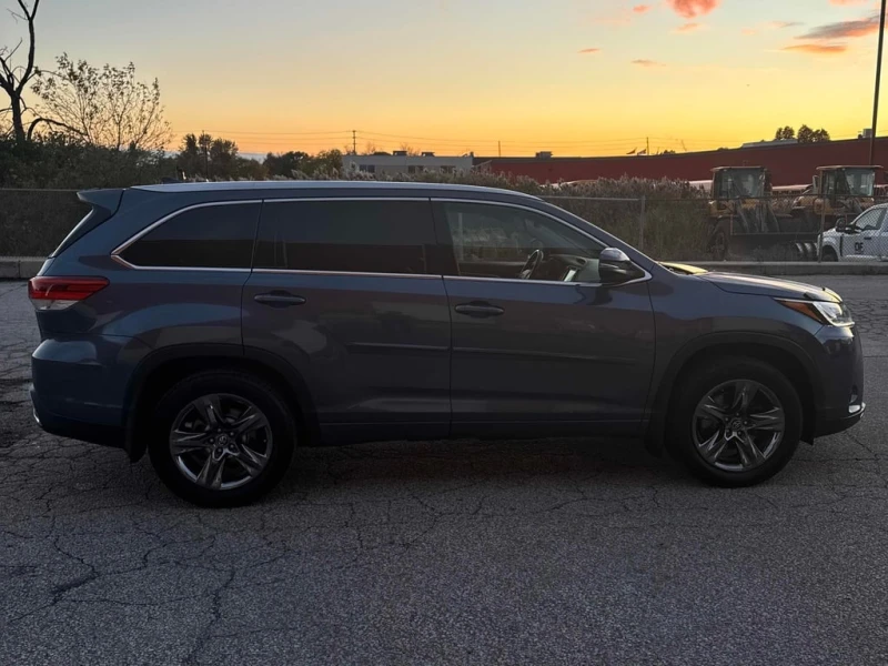Toyota Highlander Limited * CARFAX * 360 КАМЕРИ* ПОДГРЕВИ, снимка 4 - Автомобили и джипове - 53375915