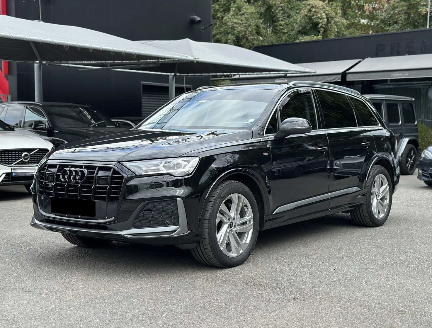 Audi Q7  S Line - изображение 2