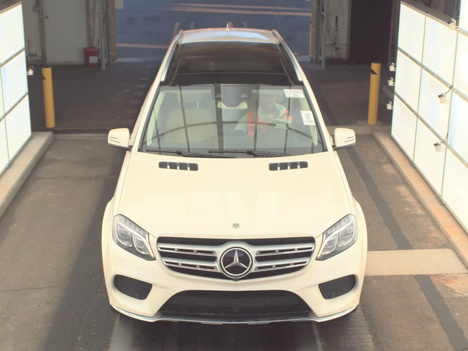 Mercedes-Benz GLS 500 AMG PACK* HARMAN* DISTRONIK* МАСАЖ* ОБДУХ* PANO* K - изображение 2