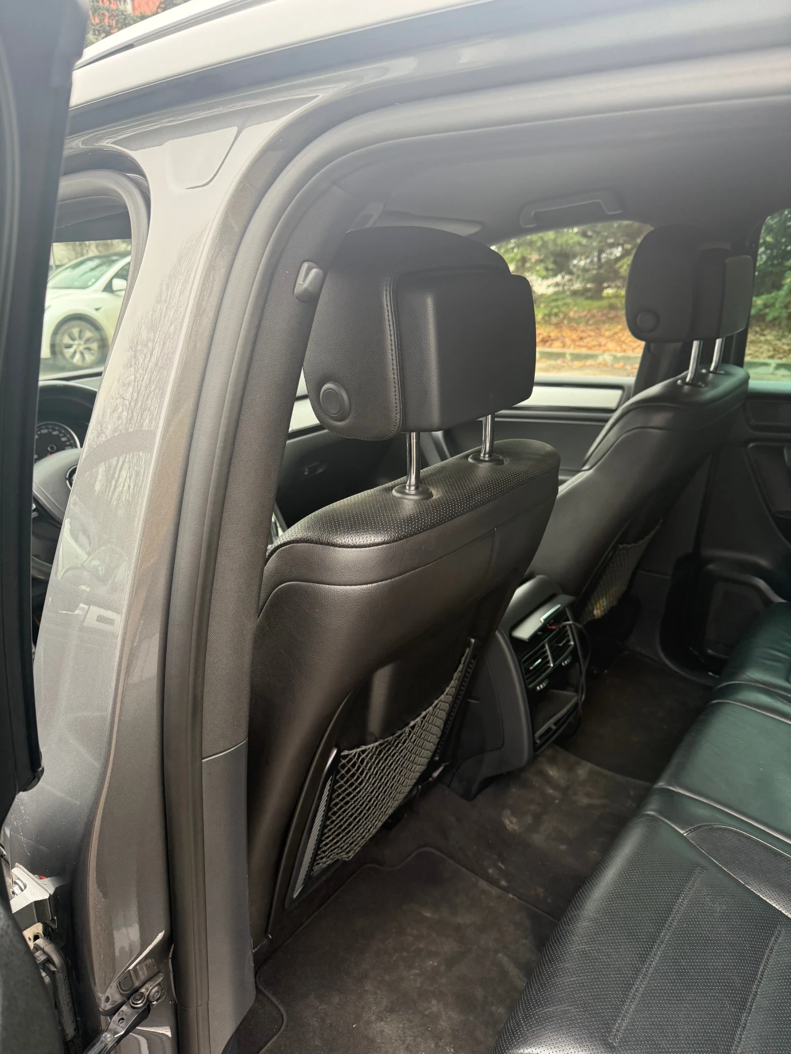 VW Touareg  - изображение 7