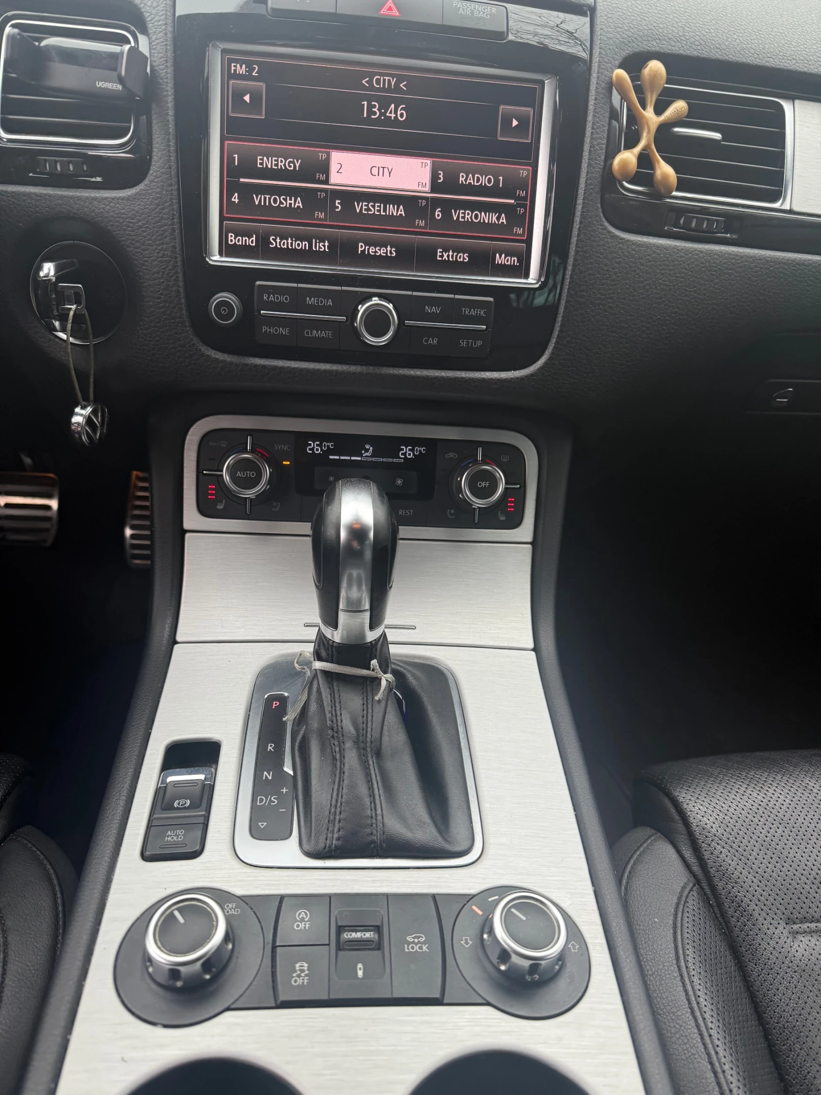 VW Touareg  - изображение 10