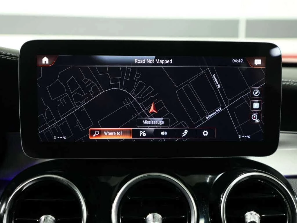 Mercedes-Benz GLC 300 4MATIC * BUMESTER* 360* ФИКСИРАНА ЦЕНА* , снимка 17 - Автомобили и джипове - 54157171