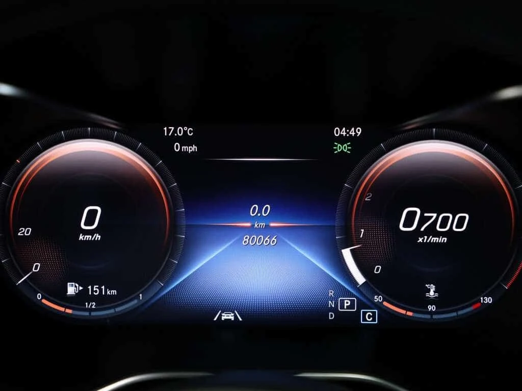 Mercedes-Benz GLC 300 4MATIC * BUMESTER* 360* ФИКСИРАНА ЦЕНА* , снимка 14 - Автомобили и джипове - 54157171