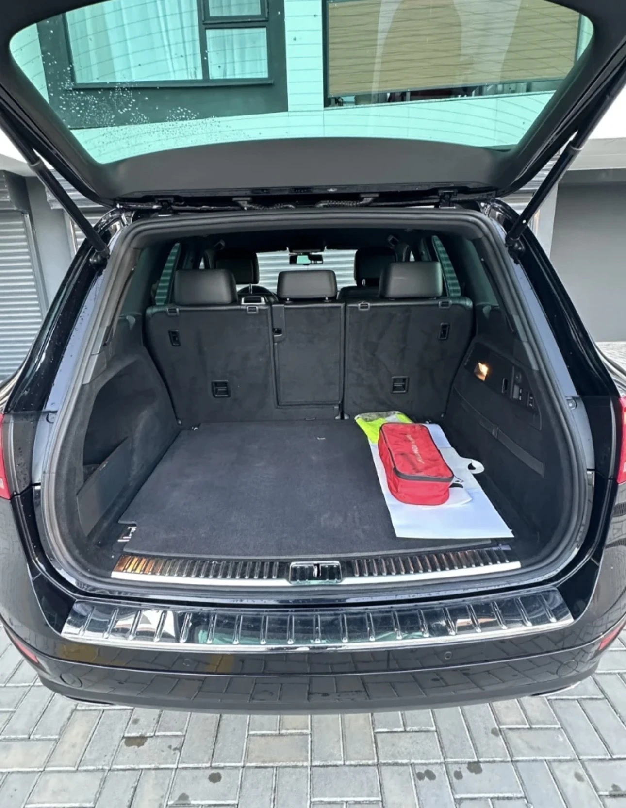 VW Touareg 4.2 TDI V8, снимка 10 - Автомобили и джипове - 54455263