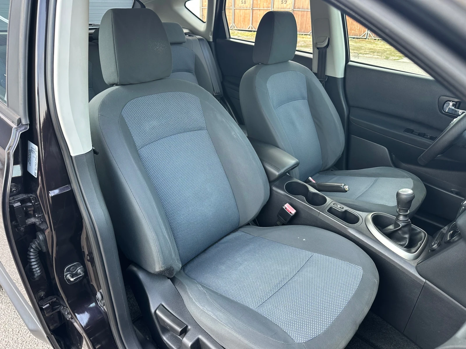 Nissan Qashqai 1.5DCI Facelift, снимка 11 - Автомобили и джипове - 56179356
