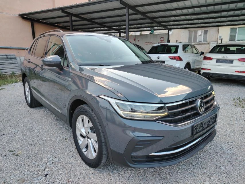 VW Tiguan 4х4-DSG-FACE-2.0TDi-150кс-FULL-БЕЗУПРЕЧЕН, снимка 8 - Автомобили и джипове - 55002452