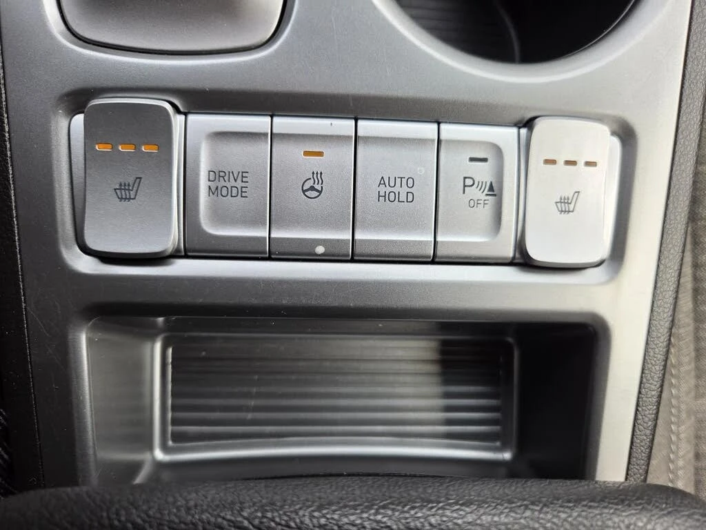 Hyundai Kona SEL | 64 kWh | Apple CarPlay | Камера | , снимка 14 - Автомобили и джипове - 55102036