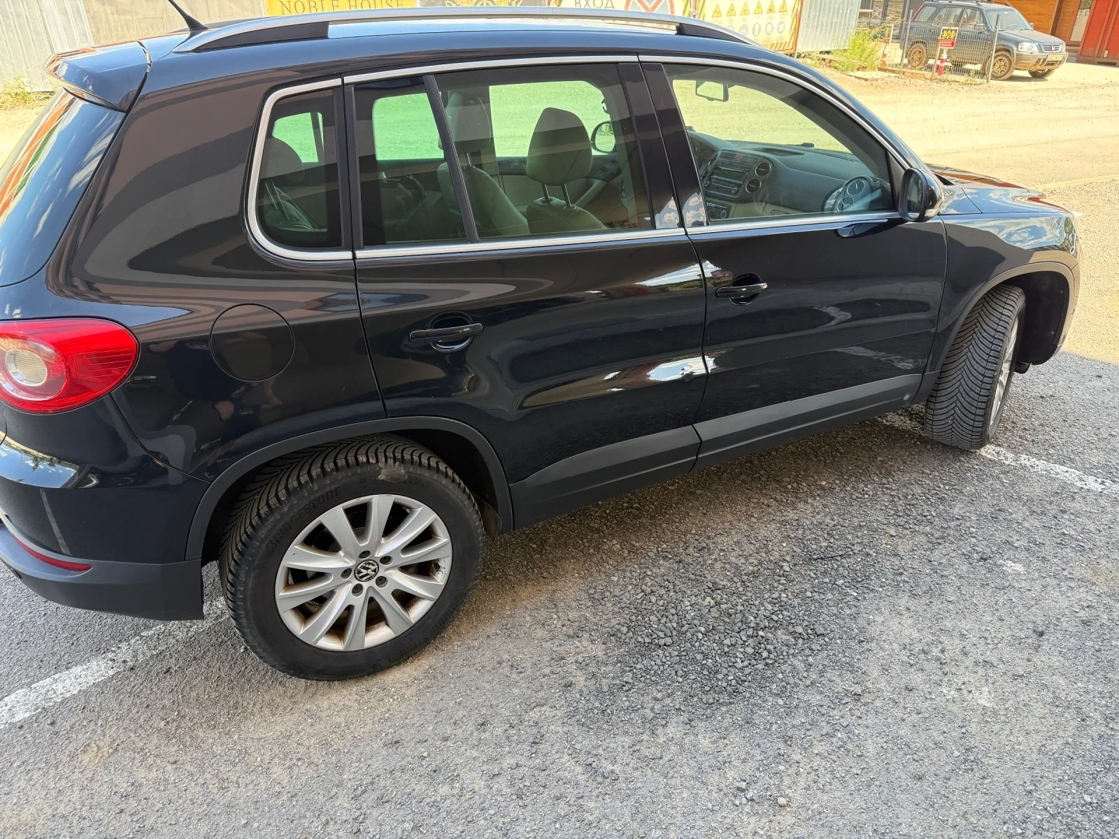 VW Tiguan, снимка 5 - Автомобили и джипове - 55160748