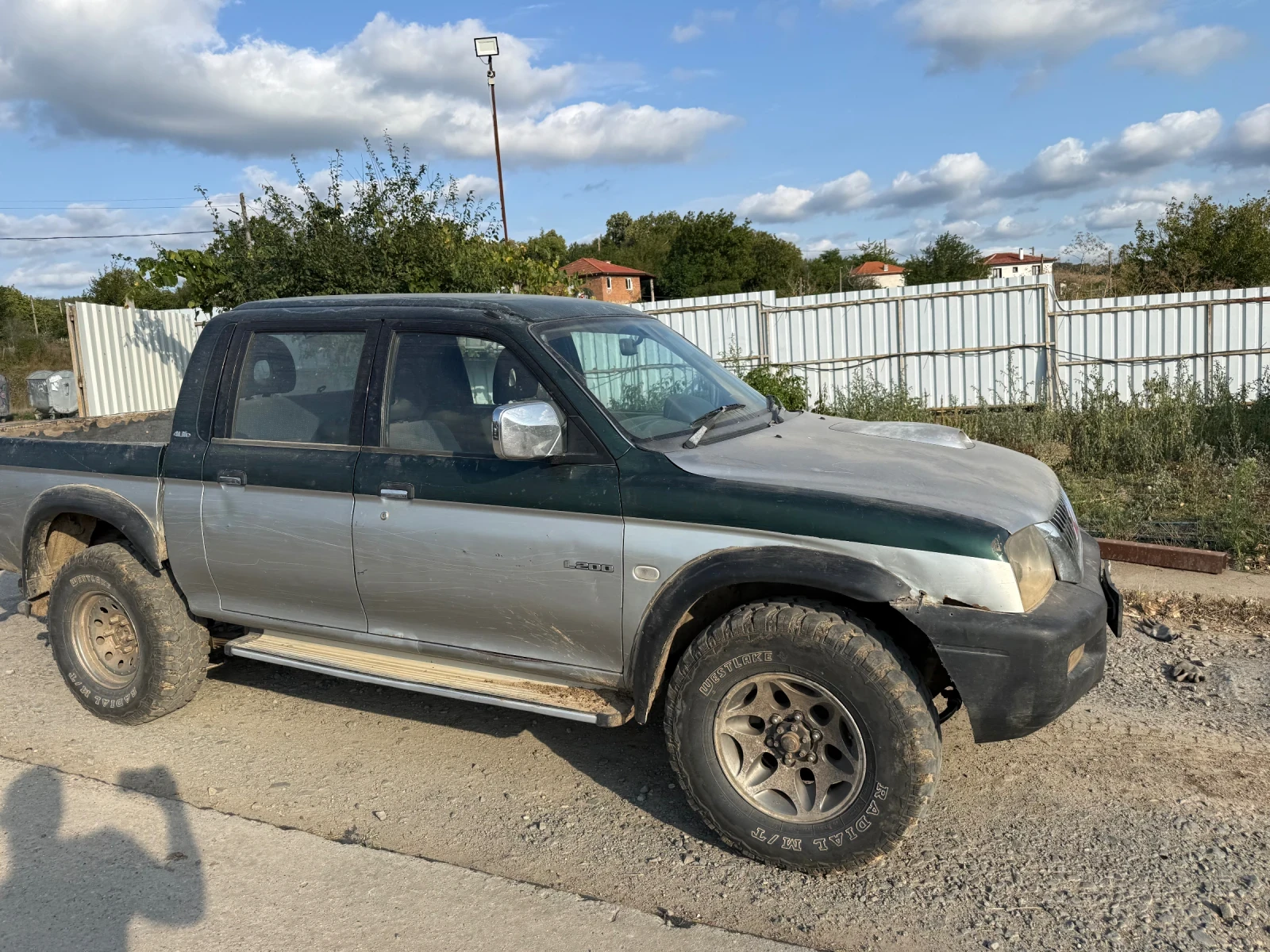 Mitsubishi L200