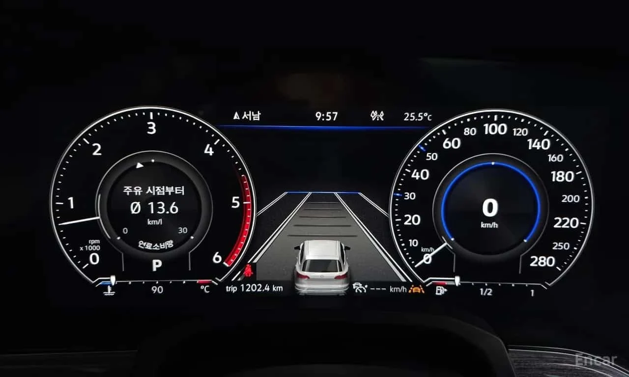 VW Touareg * 3.0 TDI Premium * , снимка 8 - Автомобили и джипове - 56185634