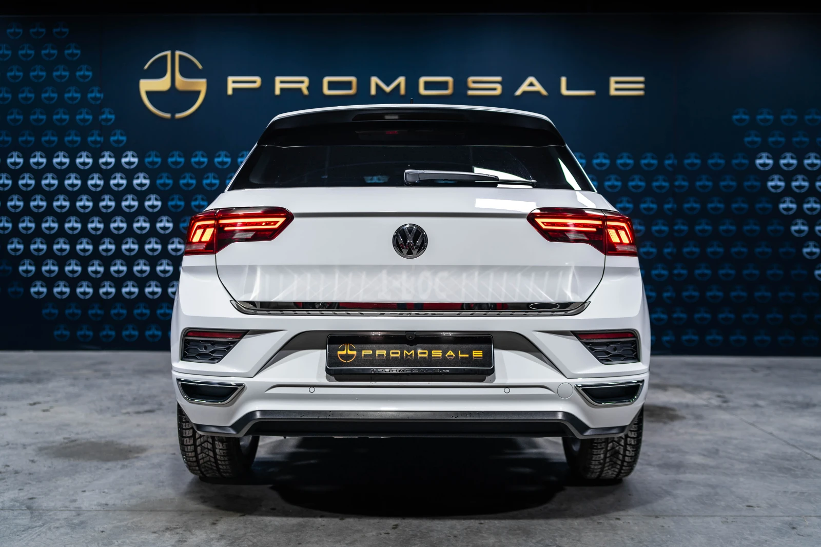 VW T-Roc 2.0 TDI, 4x4, DSG, снимка 5 - Автомобили и джипове - 56272185