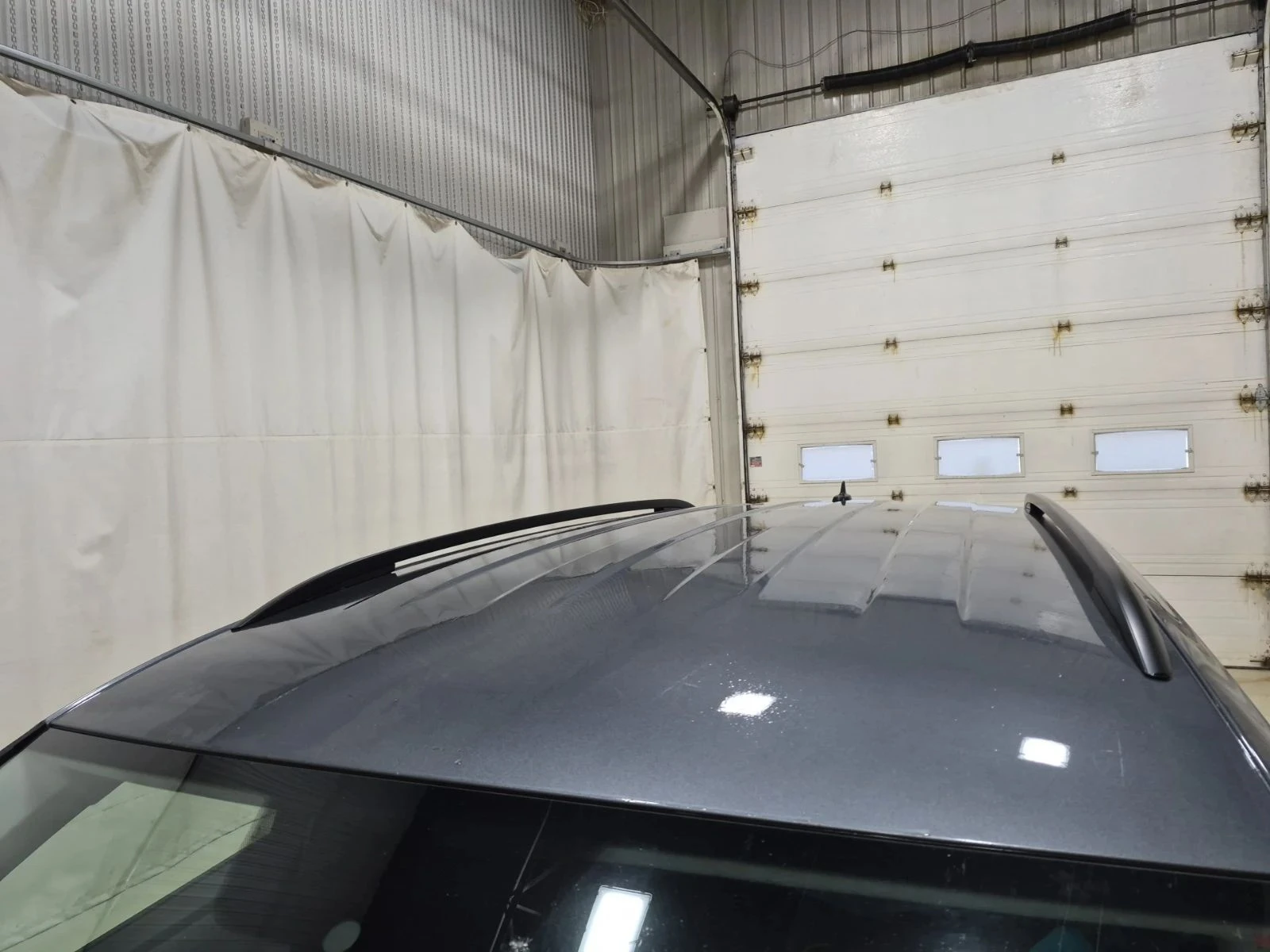 VW Tiguan, снимка 14 - Автомобили и джипове - 56688543