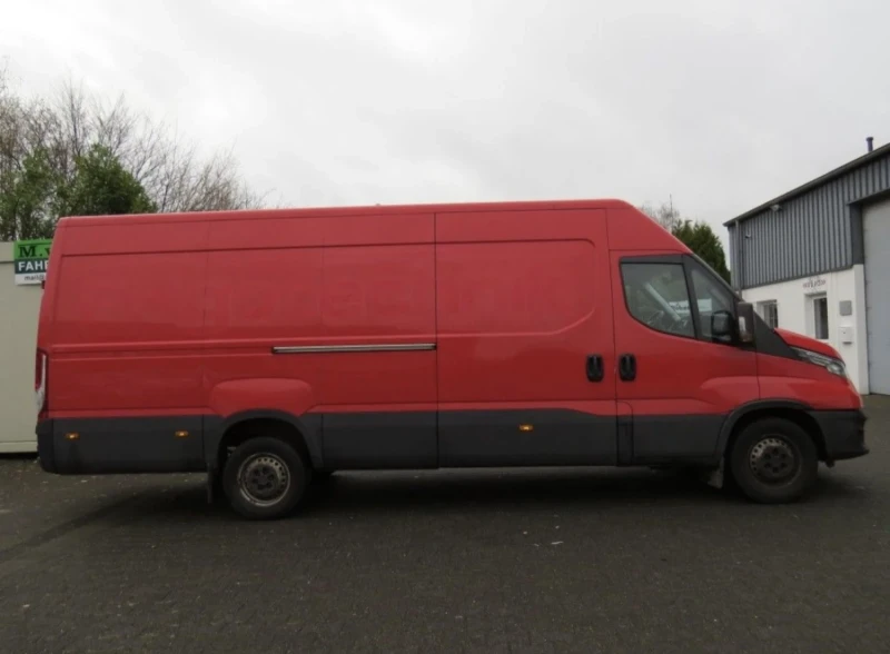 Iveco Daily МАКСИ* HI-MATIC* КЛИМА* LED* Германия , снимка 6 - Бусове и автобуси - 52916172