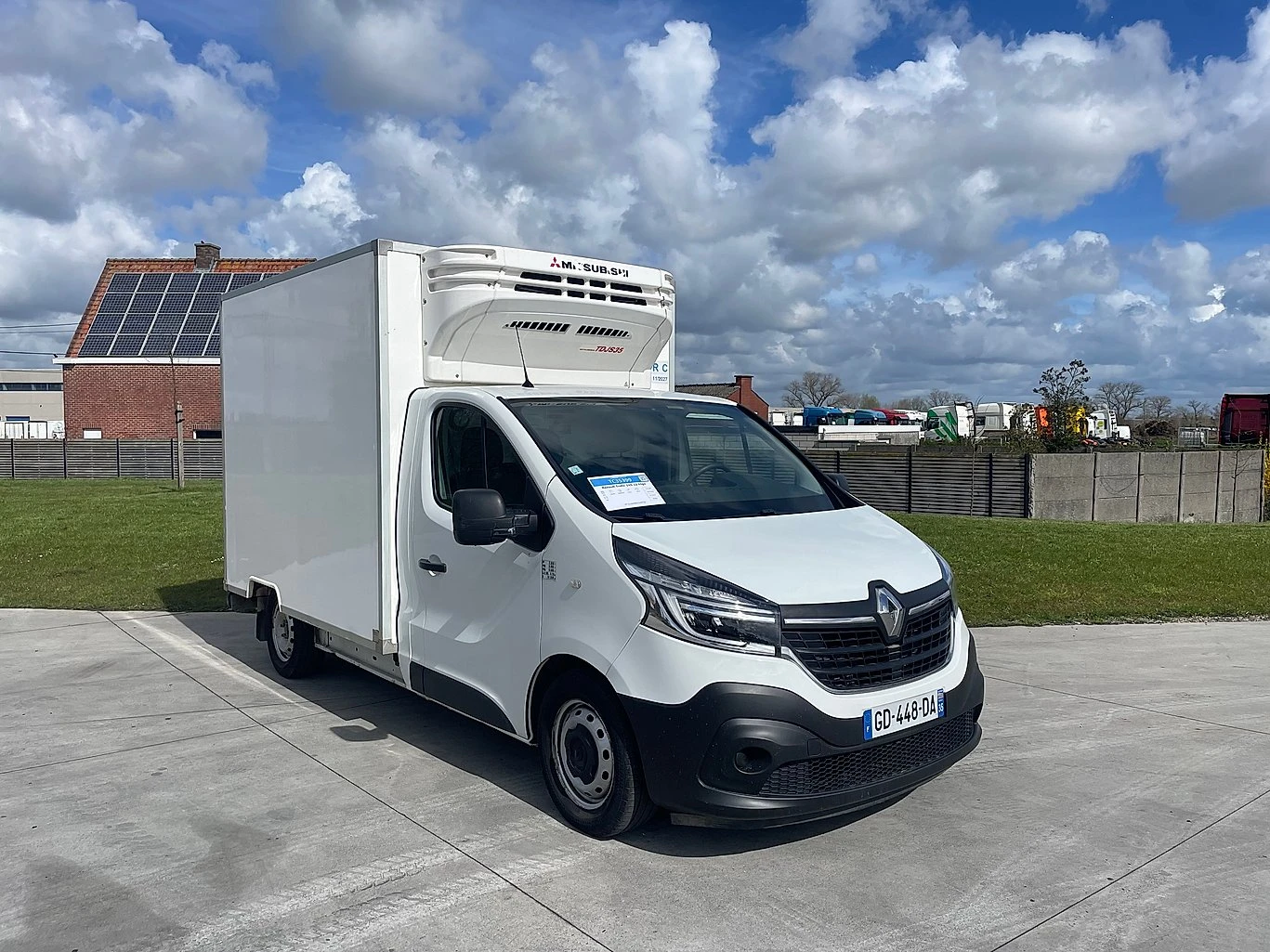 Renault Trafic 145.32 frigo L2H2, снимка 3 - Бусове и автобуси - 54131060