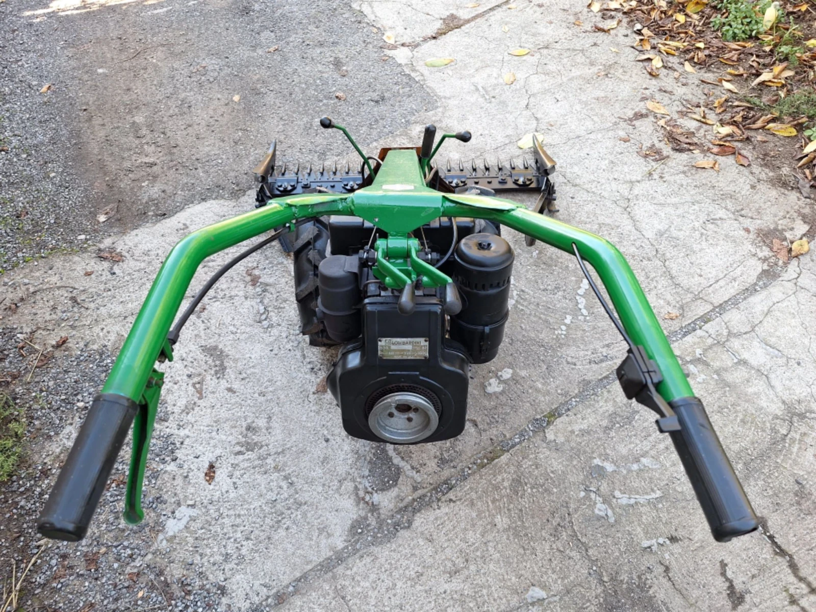 ����������� ������� ������� ����� �������� ��������� 12�.�. | Mobile.bg � ����������� 8