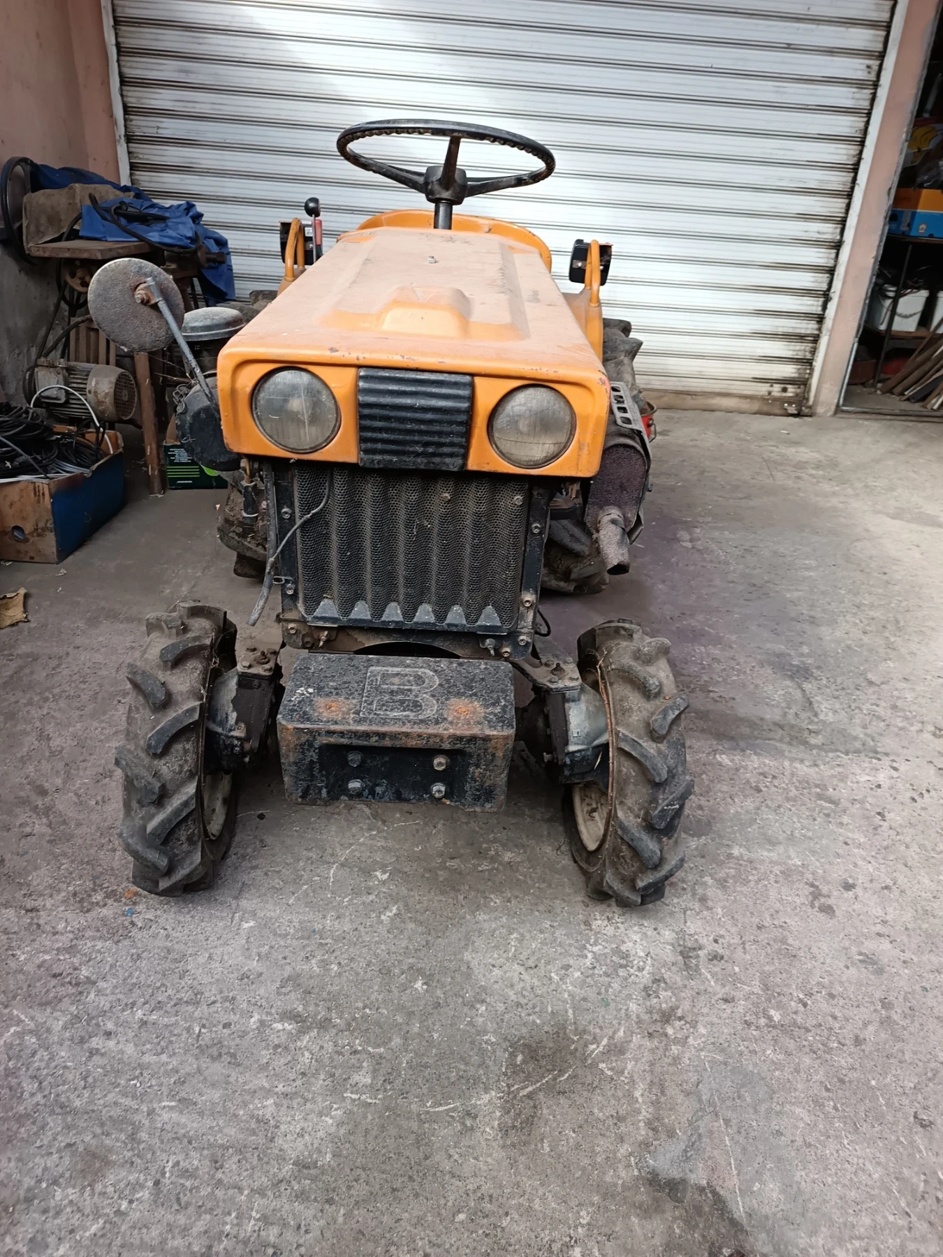 Трактор Kubota B5000 - изображение 3