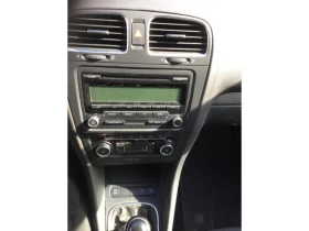 VW Golf 2.0TDI Германия Климатроник Подгрев Парктроник Е5, снимка 6