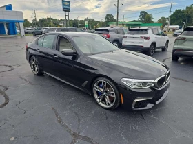     BMW 550 M550* M-PACK* * * HEADUP* 360* B&W* 