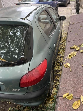 Peugeot 206 1.4i - 700 € / 1369.08 лв. - 39054595 5