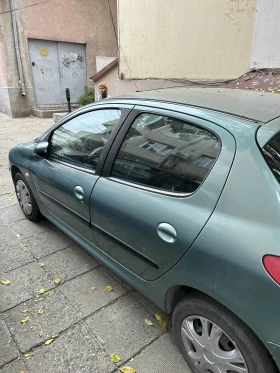 Peugeot 206 1.4i - 700 € / 1369.08 лв. - 39054595 6