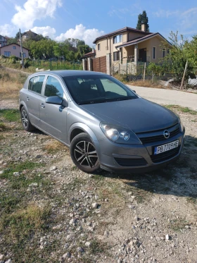 ������ Opel Astra