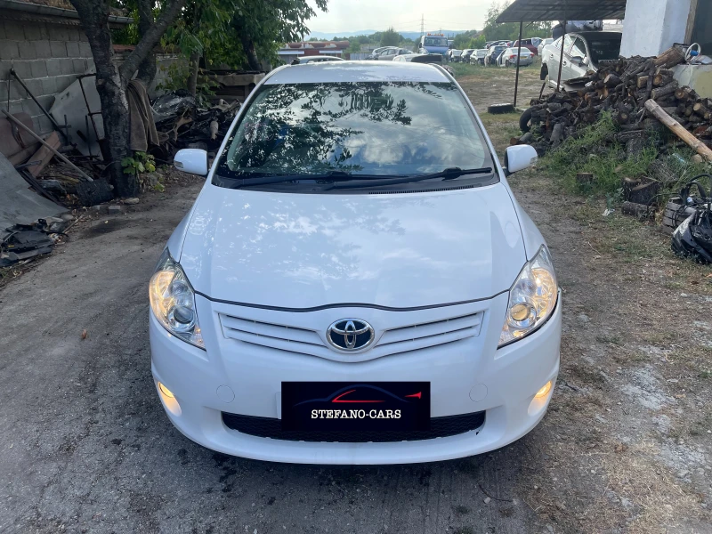 Toyota Auris 1.6 Valvematic 132к.с НА ЧАСТИ НАВИГАЦИЯ, снимка 1 - Автомобили и джипове - 41138899