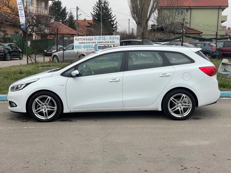 Kia Ceed 1.4Бензин, снимка 8 - Автомобили и джипове - 44670324