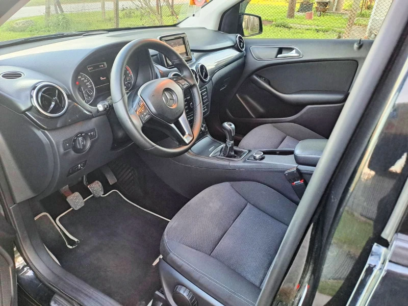 Mercedes-Benz B 180 1.5dci 109hp, снимка 10 - Автомобили и джипове - 47693686