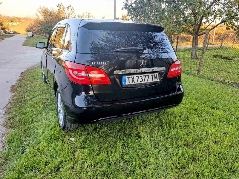 Mercedes-Benz B 180 1.5dci 109hp, снимка 4 - Автомобили и джипове - 47693686