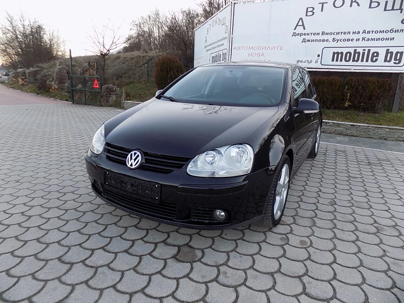 VW Golf 1.6I 116KS, снимка 1 - Автомобили и джипове - 48585667